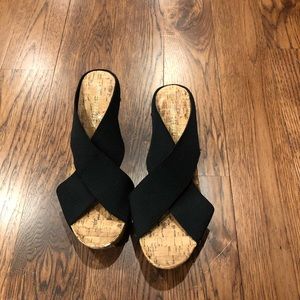 Size 8 black stretchy wedges